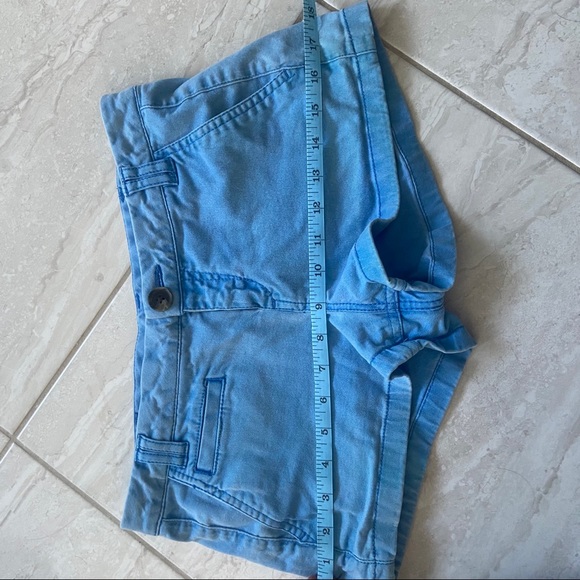 Blue shorts - Picture 8 of 10